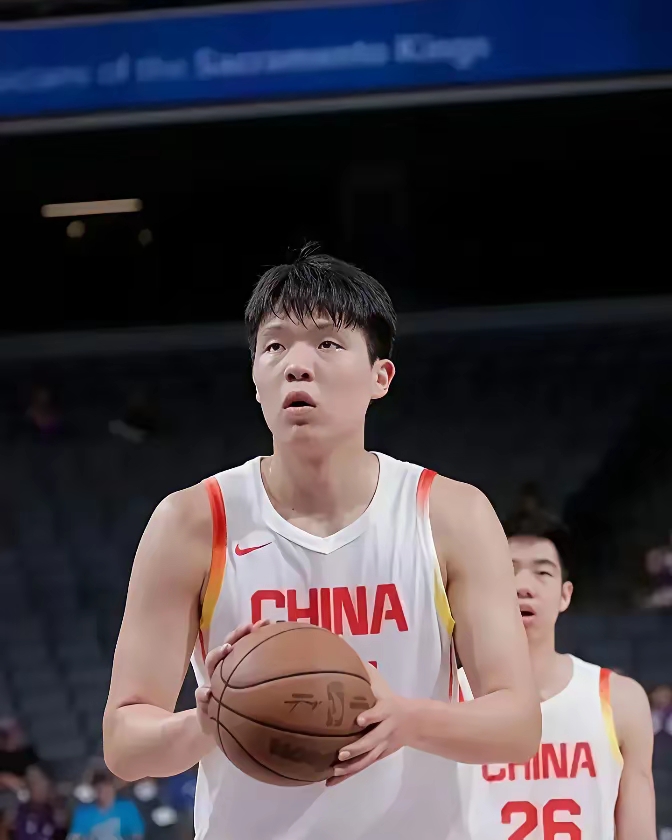 米乐中国平台转折点深圳男篮伤情更新，NBA常规赛国际比赛日攻防权衡，气氛紧张，阵容厚度经受考验的简单介绍